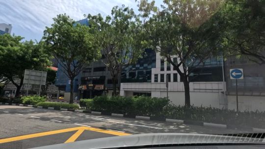 Car. Singapore. Sum. Day. 2025. Front. POV