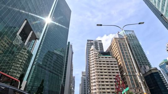 Car. Singapore. Sum. Day. 2023. UP. POV